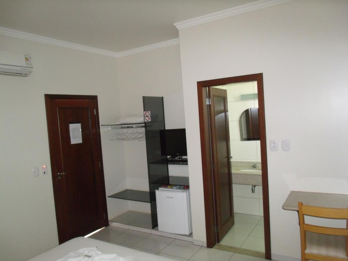 Hotel Pousada Real Sinop Esterno foto